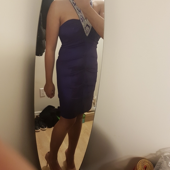 Mini dress - Picture 5 of 6